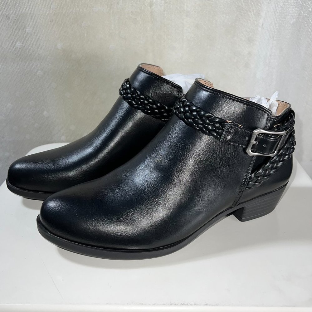 Life Stride Adriana Cowgirl Ankle Boots 8W